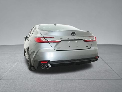Used 2026 Toyota Camry SE FWD image 26