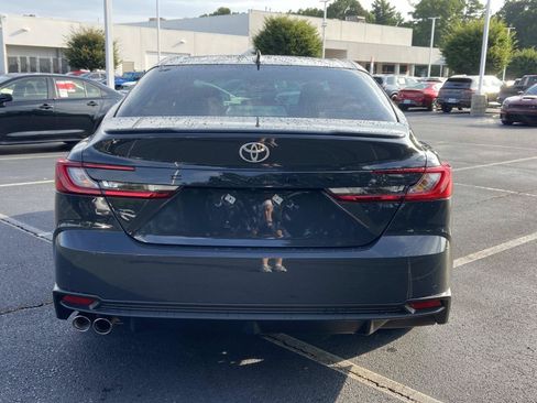 Used 2026 Toyota Camry SE FWD image 5