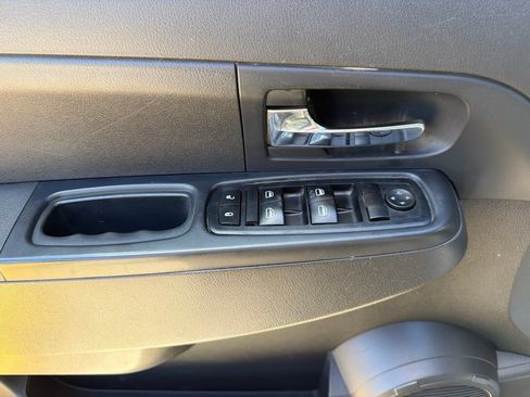 Used 2010 Jeep Liberty Sport w/ Popular Equipment Group AWD/4WD image 12