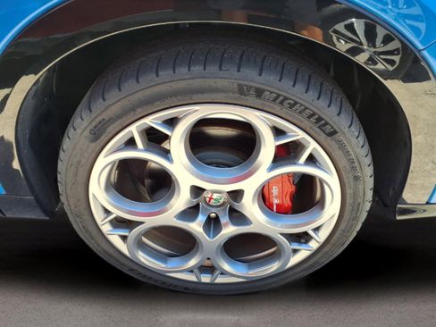 Certified 2024 Alfa Romeo Tonale Ti w/ Active Assist Package AWD/4WD image 4