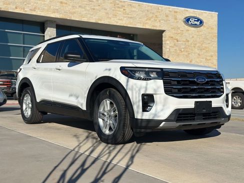New 2026 Ford Explorer Active w/ Active Comfort Package image 52