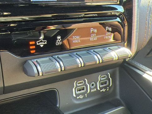Used 2023 RAM 1500 Limited AWD/4WD image 20
