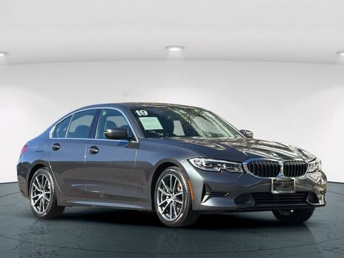Used 2019 BMW 330i Sedan w/ Convenience Package image 9
