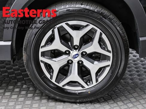 Used 2022 Subaru Forester Premium AWD/4WD image 8