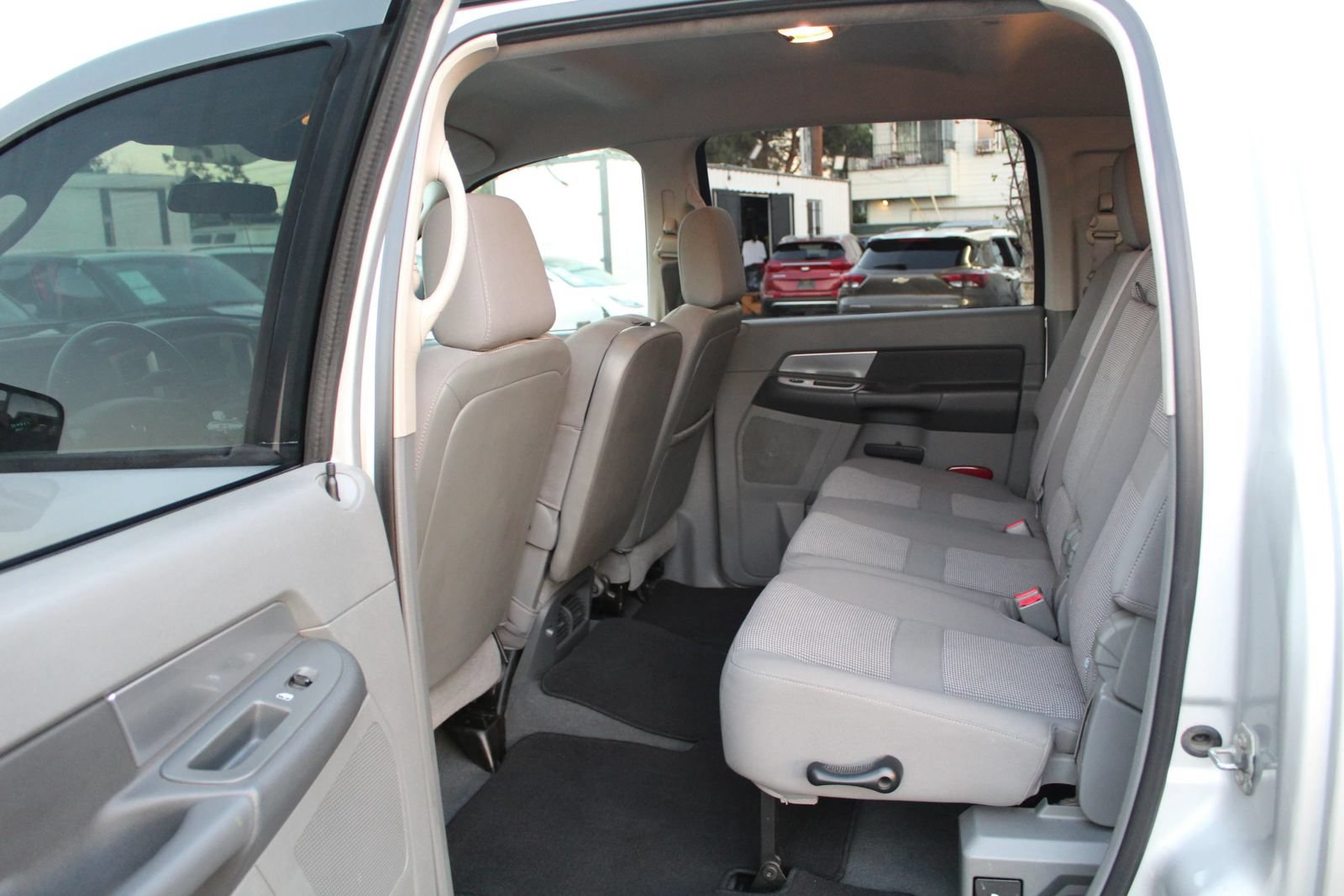 Used 2007 Dodge Ram 1500 Truck SLT w/ Trailer Tow Group RWD image 12