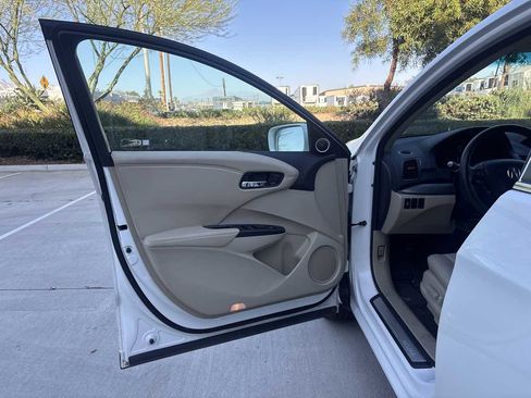 Used 2015 Acura RDX FWD image 18