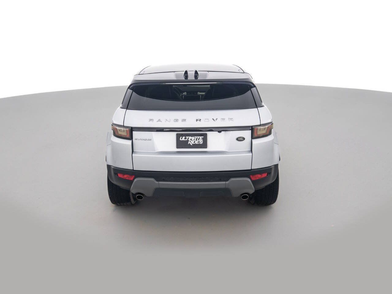 Used 2017 Land Rover Range Rover Evoque SE AWD/4WD image 6