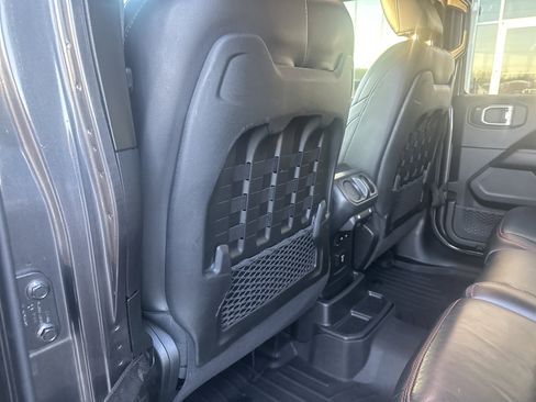 Used 2021 Jeep Wrangler Unlimited Rubicon w/ Xtreme Recon 35" Tire Package image 22