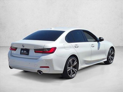 Used 2023 BMW 330i Sedan w/ Premium Package RWD image 5