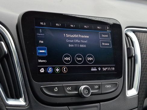 Used 2019 Chevrolet Malibu LT w/ Driver Confidence Package II image 16