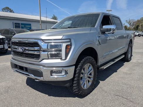 Used 2024 Ford F150 Lariat w/ FX4 Off-Road Package AWD/4WD image 9