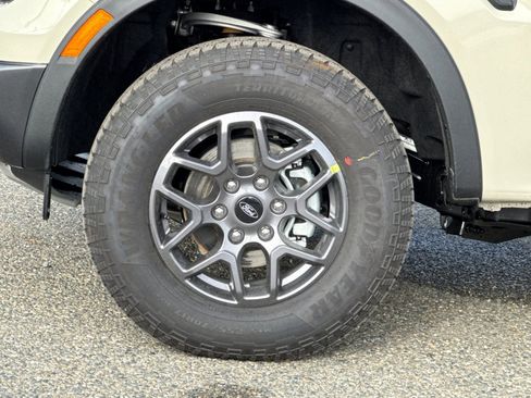 New 2025 Ford Ranger XLT w/ FX4 Off-Road Package image 28