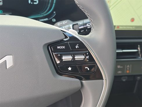 New 2026 Kia Niro EX image 35