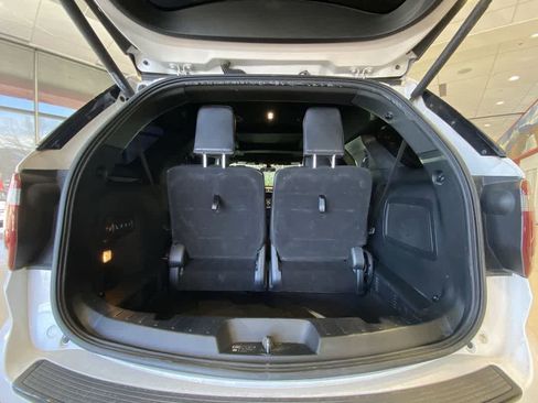 Used 2018 Ford Explorer Sport w/ Equipment Group 401A image 27