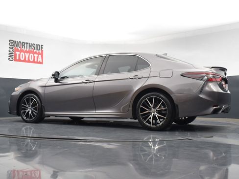 Used 2024 Toyota Camry SE image 26