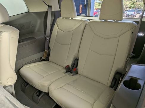 New 2025 Cadillac XT6 Premium Luxury w/ LPO, Floor Liner Package image 29