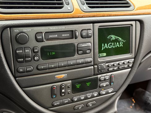 Used 2001 Jaguar S-TYPE 4.0 image 10