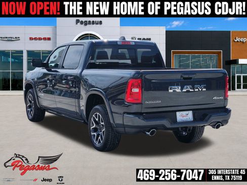 New 2026 RAM 1500 Laramie w/ Laramie Southwest Edition AWD/4WD image 4