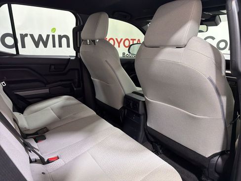 Used 2025 Toyota 4Runner SR5 image 12