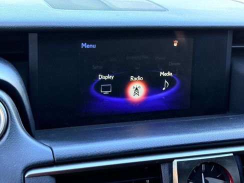 Used 2020 Lexus IS 350 F Sport image 7