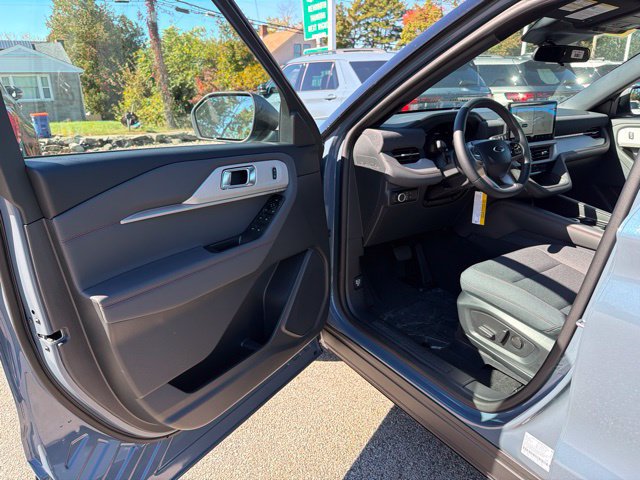 New 2027 Ford Explorer Active AWD/4WD image 9