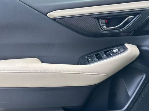 Used 2025 Subaru Outback Premium w/ Popular Package #1 image 8