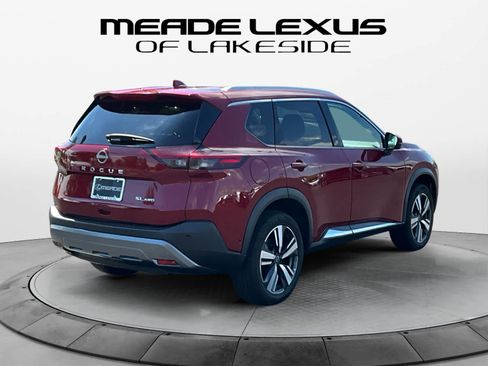 Used 2023 Nissan Rogue SL w/ SL Premium Package AWD/4WD image 5