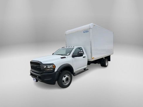 New 2024 RAM 5500 Tradesman image 25