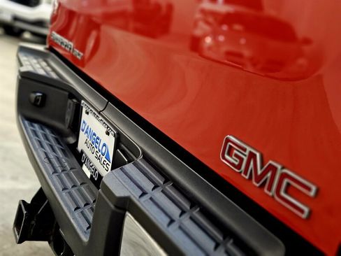 Used 2013 GMC Sierra 2500 SLT w/ Suspension Package, Off-Road AWD/4WD image 21