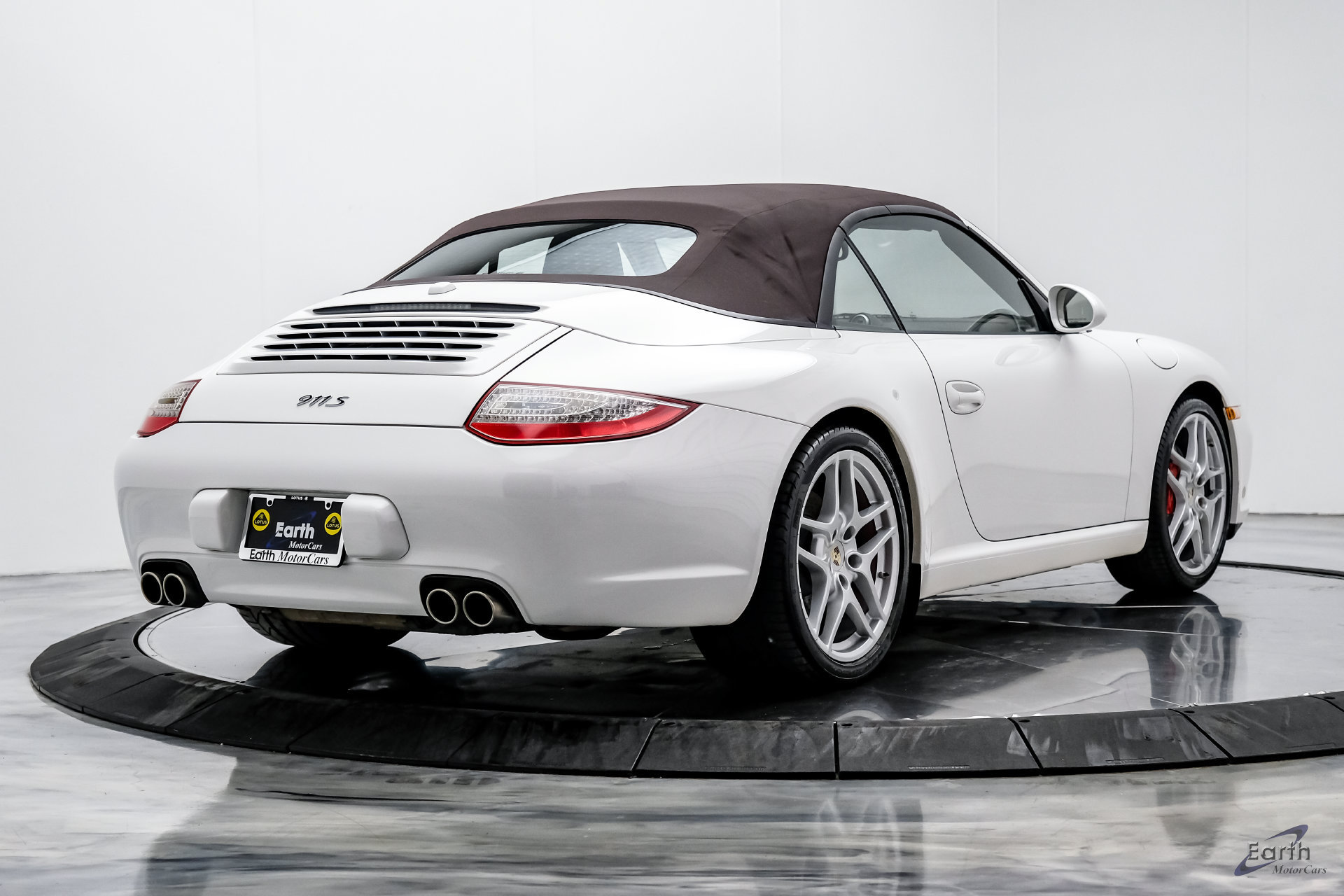 Used 2011 Porsche 911 Carrera S RWD image 21