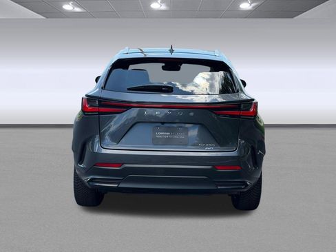 Certified 2022 Lexus NX 250 AWD image 11