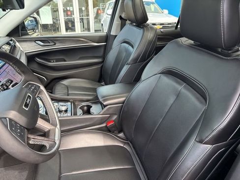 Used 2024 Jeep Grand Cherokee Limited 4xe AWD/4WD image 26