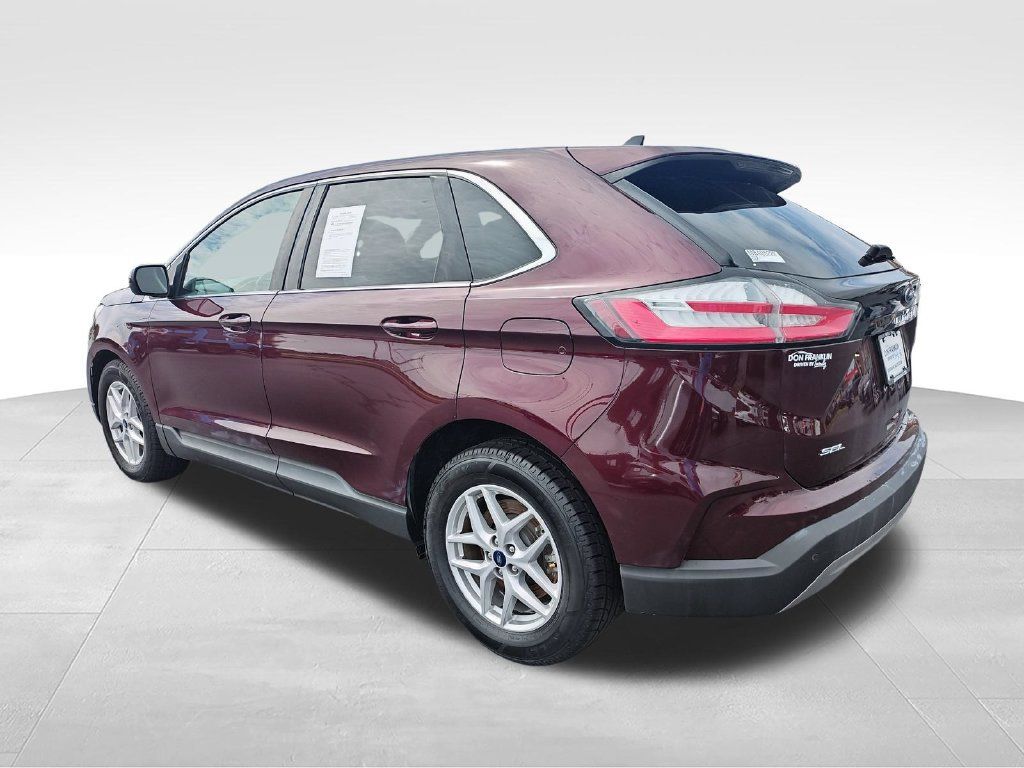 Used 2021 Ford Edge SEL AWD/4WD image 3