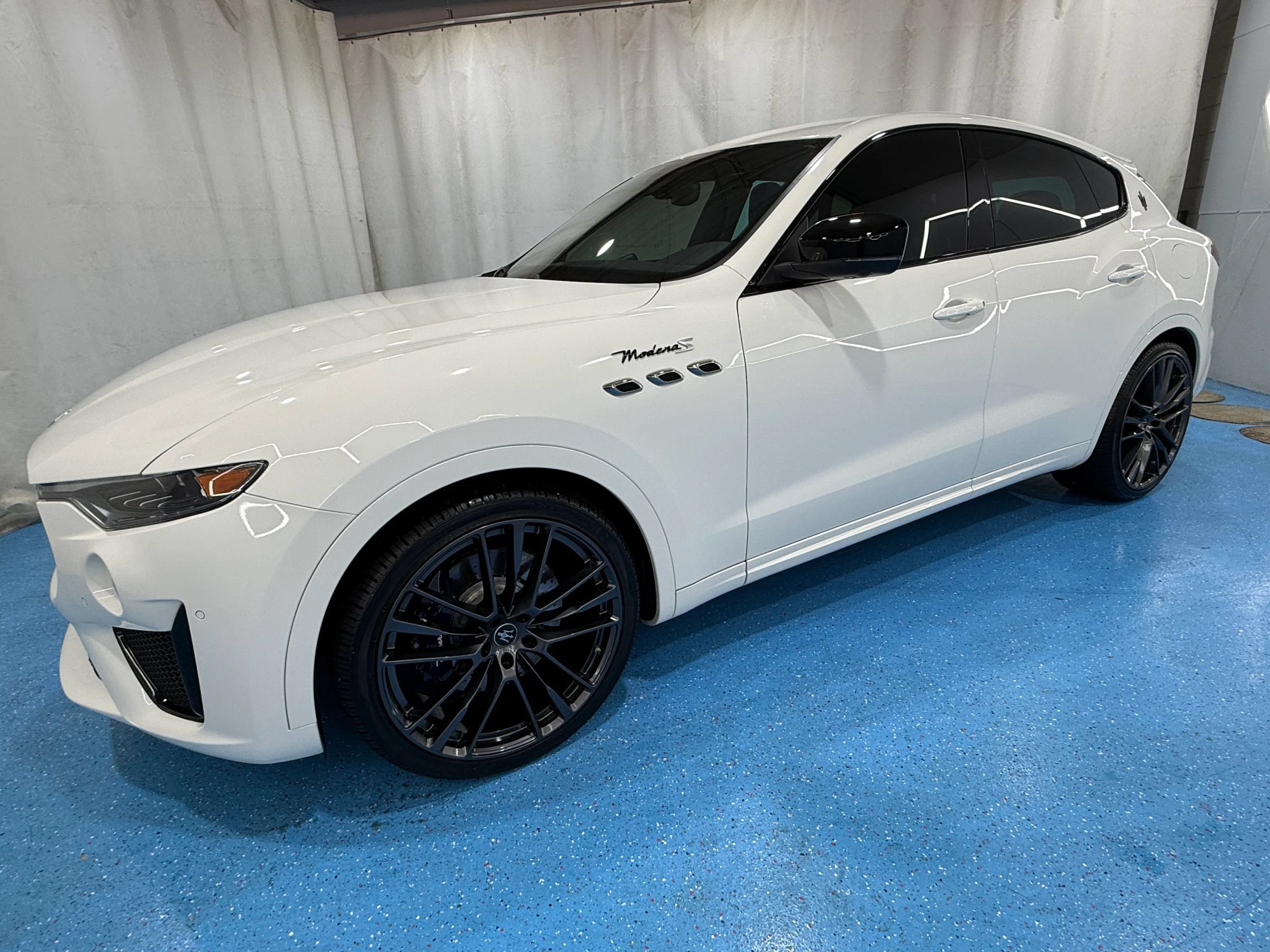 Used 2023 Maserati Levante Modena S AWD/4WD image 10