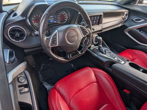 Used 2021 Chevrolet Camaro LT image 11