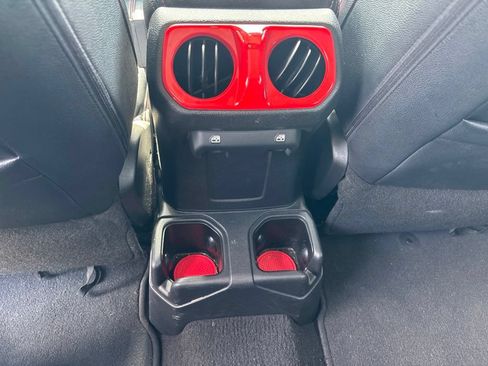 Used 2022 Jeep Wrangler Unlimited Sport AWD/4WD image 21