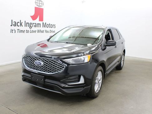 Used 2024 Ford Edge SEL AWD/4WD image 2