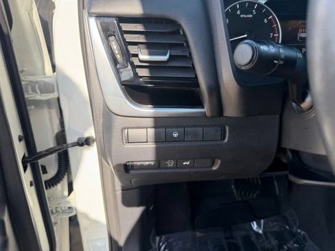 Used 2023 Nissan Rogue SL w/ SL Premium Package AWD/4WD image 20