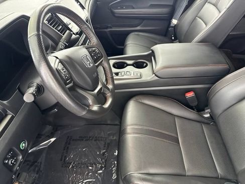 Certified 2025 Honda Ridgeline TrailSport+ image 22