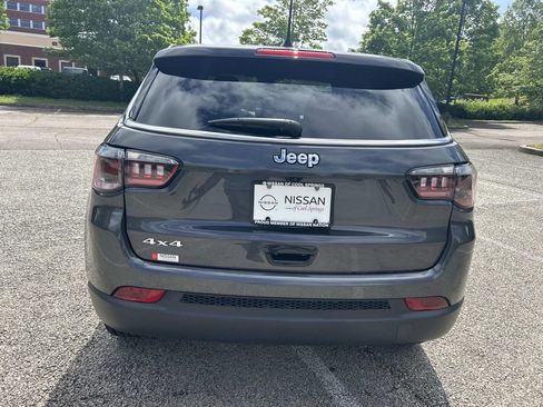 Used 2024 Jeep Compass Sport AWD/4WD image 6