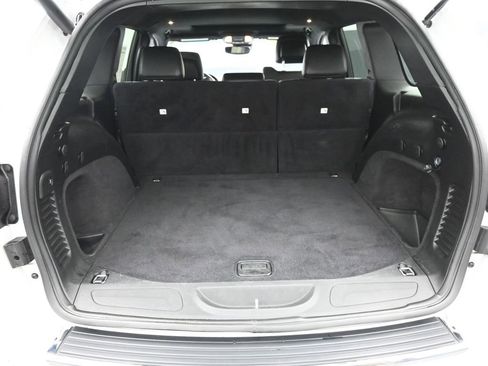 Used 2020 Jeep Grand Cherokee Limited w/ Trailer Tow Group IV image 9