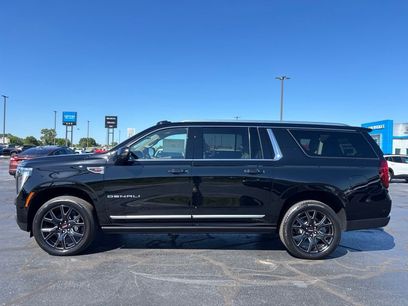 New 2026 GMC Yukon XL Denali w/ Sun & Power Step Package