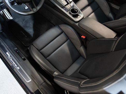 Certified 2024 Porsche 911 Carrera S RWD image 14