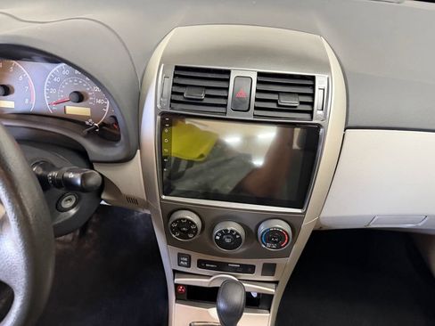 Used 2012 Toyota Corolla LE FWD image 20