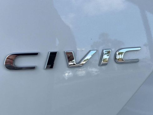 Used 2021 Honda Civic EX image 31