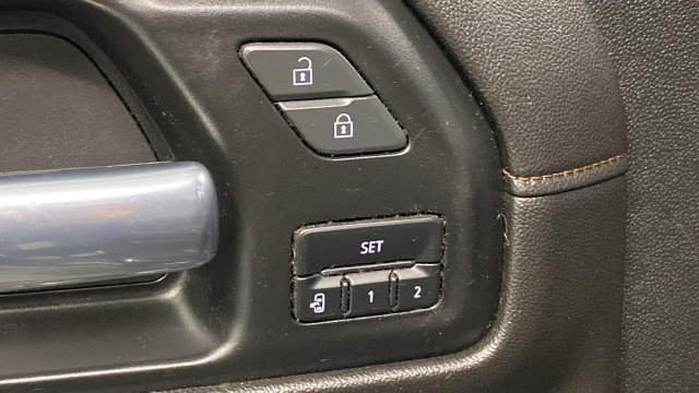 Used 2021 GMC Sierra 1500 AT4 w/ AT4 Preferred Package AWD/4WD image 30