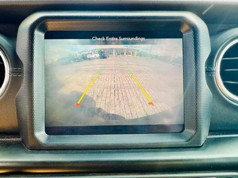 Used 2021 Jeep Wrangler Unlimited Rubicon 4xe w/ Steel Bumper Group image 23