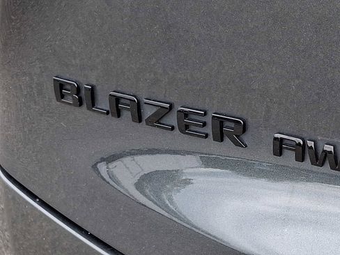 Used 2019 Chevrolet Blazer RS AWD/4WD image 30