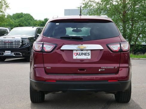 Used 2015 Chevrolet Traverse LT AWD/4WD image 9