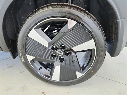 New 2026 Nissan Kicks SR image 41